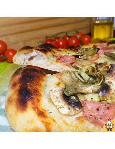 Pizza Bianca de Mortadela de Bolonia