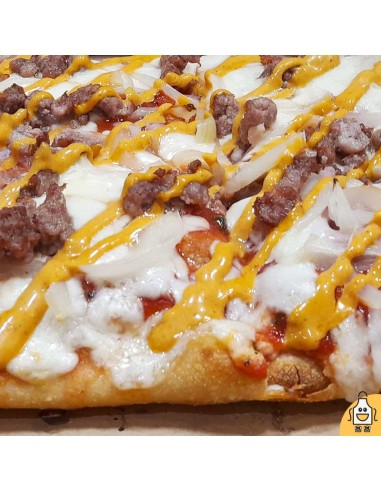 Pizza Carne y Salsa Ahumada